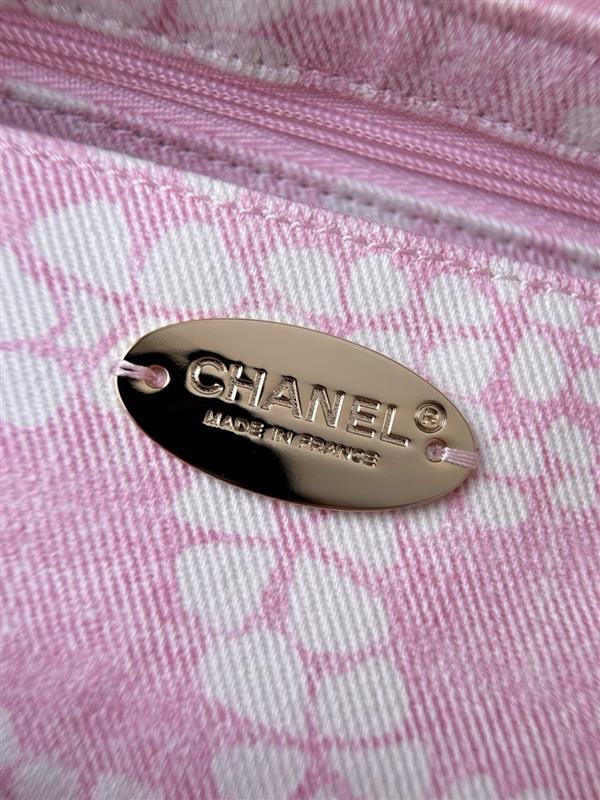 2026127214756372 800